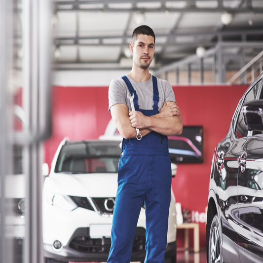 Cómo el Mantenimiento Preventivo en Autos Genera Ahorro a Largo Plazo | Innyec